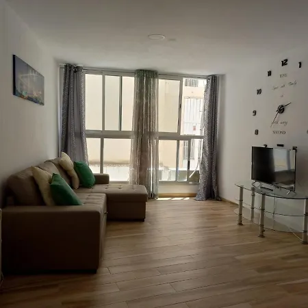 Appartement Bazan Apartaments2 *